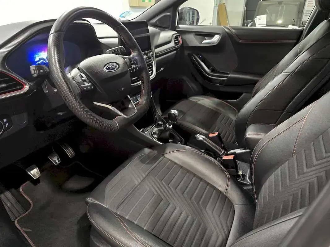 Usado Ford Puma ST-Line 155 CV (114 kW) 2020 Blanco SUV