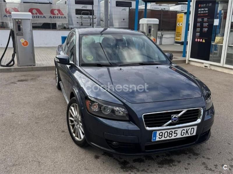 Verde Usado 2008 Volvo C30 Momentum Utilitario | 5500 € (Un poco caro) - Imagen 1/4