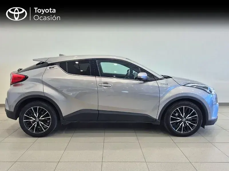 Usado Toyota C-HR Advance 122 CV (89 kW) 2018 Gris / plata SUV