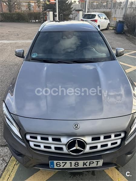 Usado Mercedes GLA200 136 CV (100 kW) 2019 Gris / plata SUV