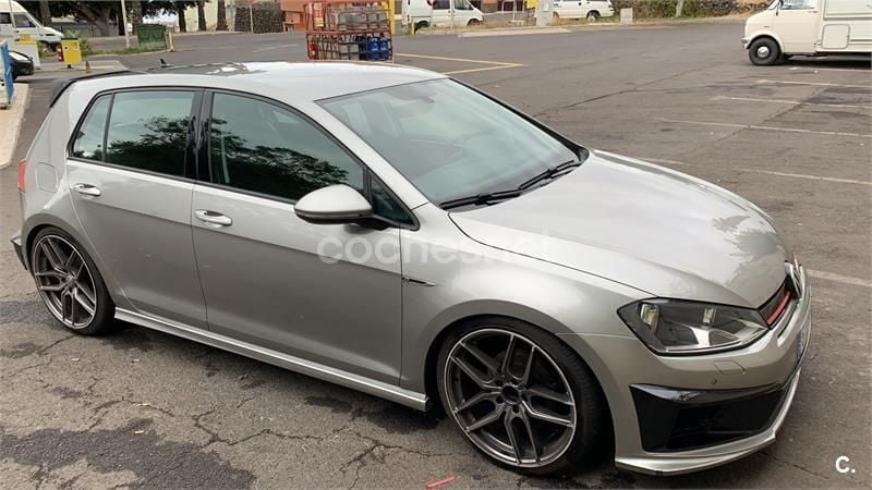 Usado VW Golf VII Edition 110 CV (80 kW) 2016 Gris / plata Familiar
