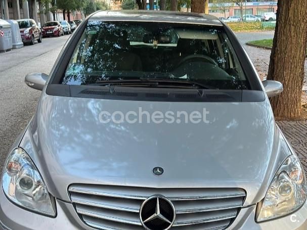 Gris / plata Usado 2008 Mercedes B180 Monovolumen | 5200 € (Buen precio) - Imagen 1/4
