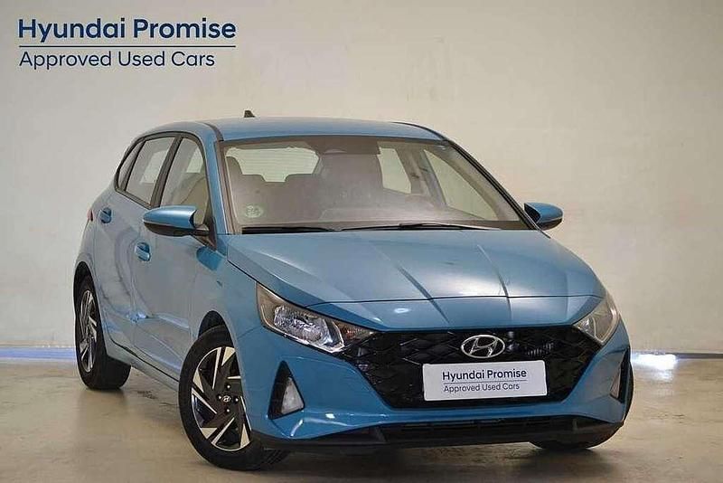 Usado Hyundai i20 101 CV (74 kW) 2023 Aqua turquoise Utilitario