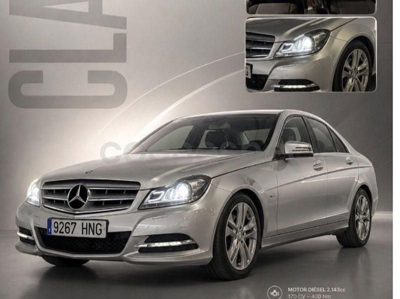 Usado Mercedes C220 170 HP (125 kW) 2013 Cinzento Sedan