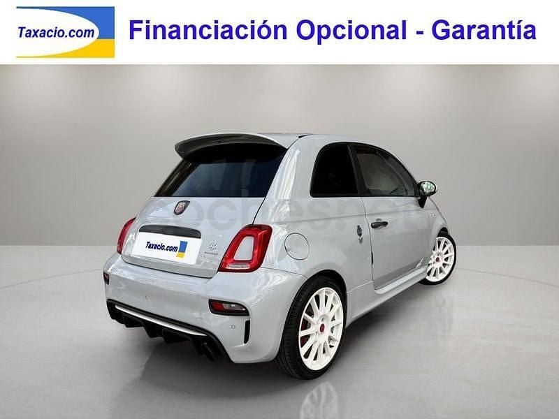 Usado Abarth 595 Esseesse 180 CV (132 kW) 2020 Gris / plata Berlina