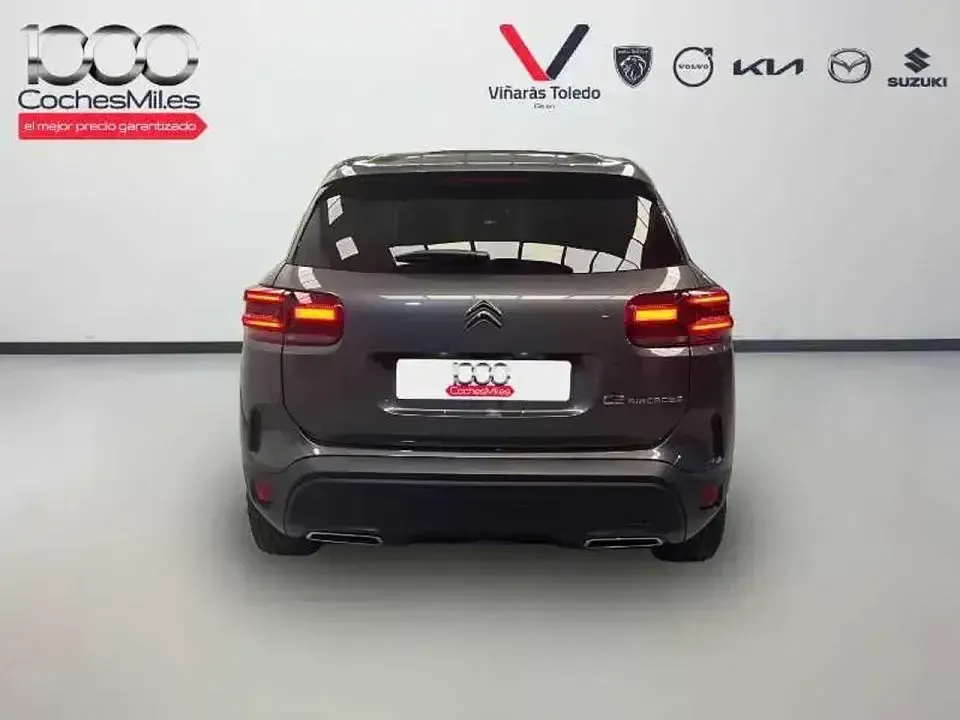 Usado Citroën C5 Aircross 131 CV (96 kW) 2025 Gris / plata SUV
