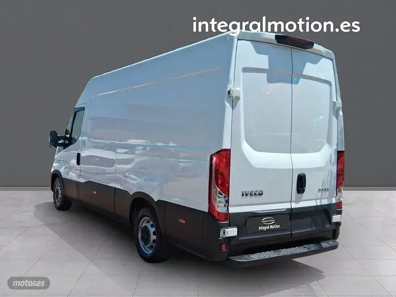 Usado Iveco Daily 2024 Blanco Van