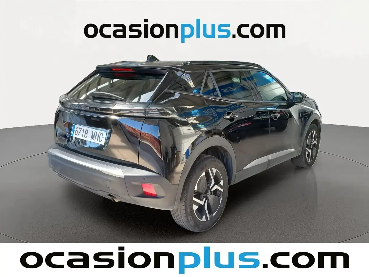 Usado Peugeot 2008 Allure 102 CV (75 kW) 2024 Negro SUV