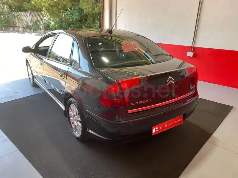 Usado Citroën C5 Exclusive 173 CV (127 kW) 2006 Gris / plata Berlina