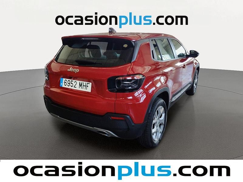 Usado Jeep Avenger Altitude 100 HP (73 kW) 2023 Vermelho SUV