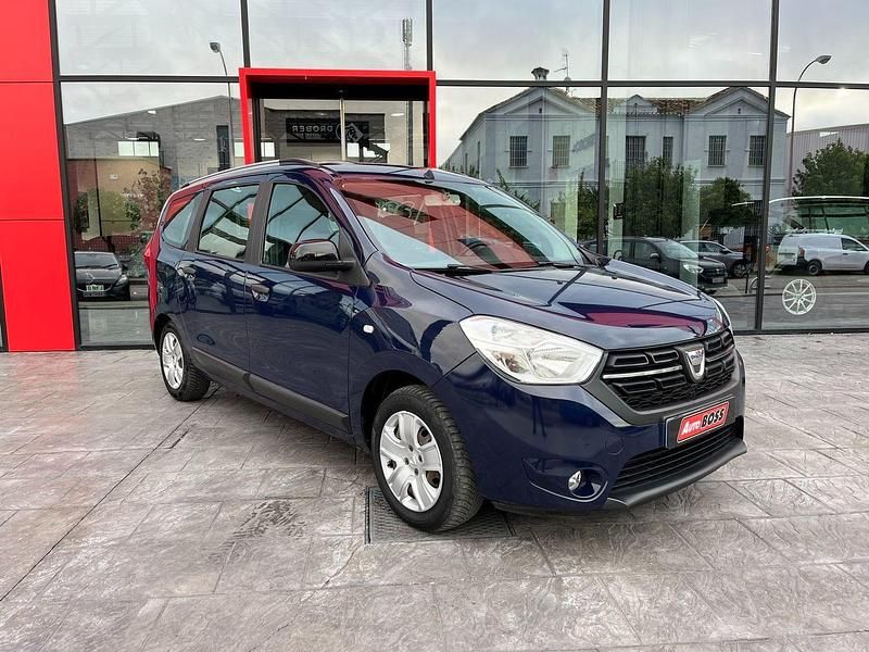 Usado Dacia Lodgy Essentiel 102 CV (75 kW) 2019 Azul Monovolumen