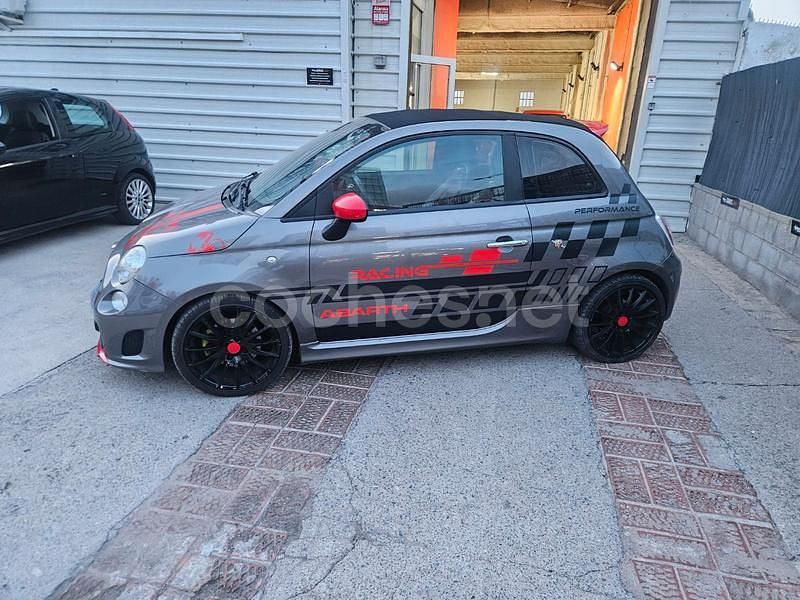 Usado Abarth 500 140 CV (102 kW) 2012 Gris / plata Berlina