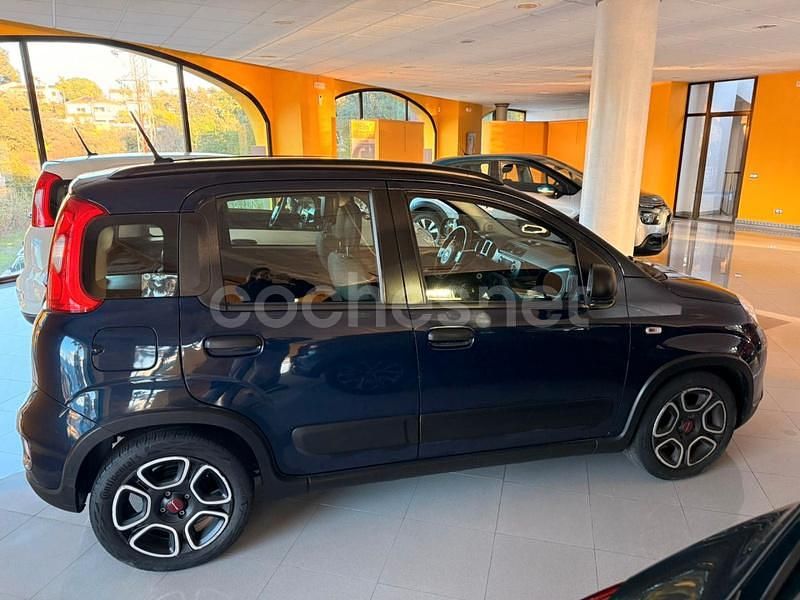 Usado Fiat Panda City Life 70 CV (51 kW) 2021 Azul Utilitario