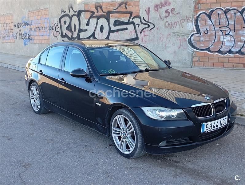 Negro Usado 2008 BMW 318 Berlina | 5700 € (Buen precio) - Imagen 1/4