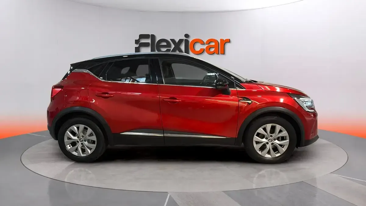 Usado Renault Captur Evolution 91 CV (66 kW) 2022 Rojo SUV
