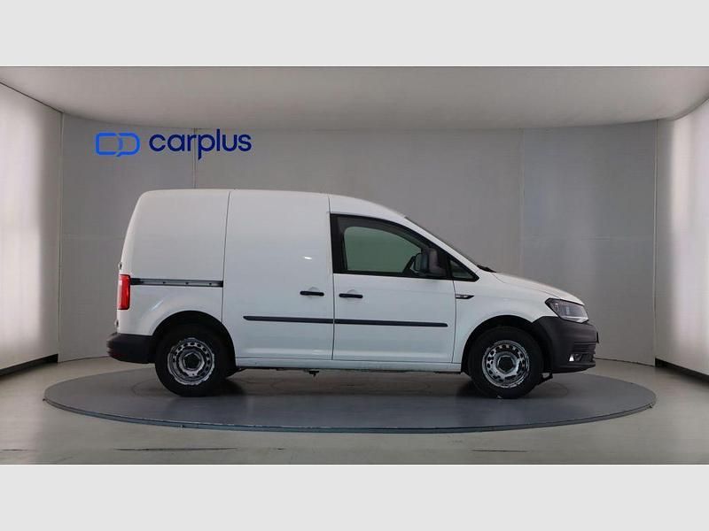 Usado VW Caddy 75 CV (55 kW) 2020 Blanco candy sólido Monovolumen