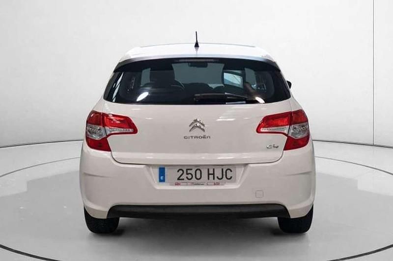 Begagnad Citroën C4 Tonic 95 HK (69 kW) 2012 Vit Halvkombi