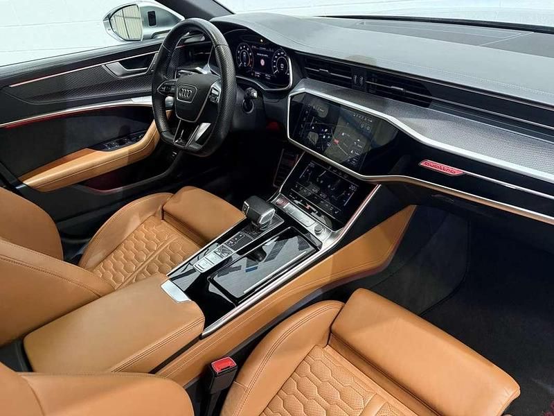 Usado Audi RS6 Advanced 600 CV (441 kW) 2020 Negro Familiar