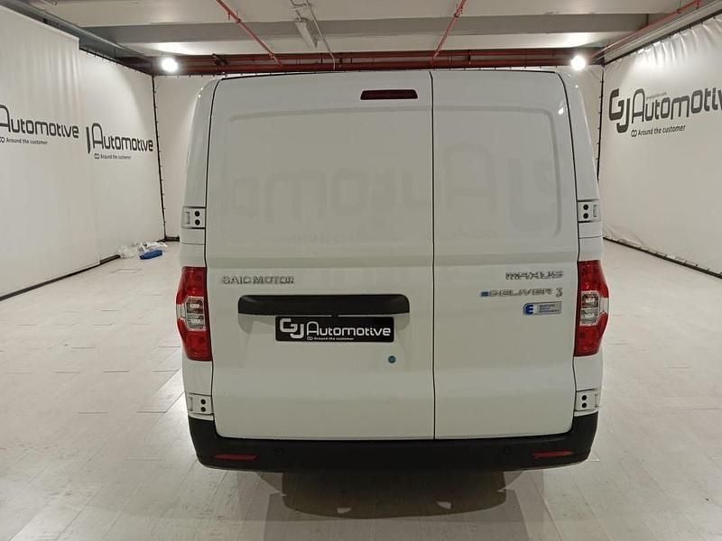 Nuevo Maxus eDeliver 3 89 kW (122 CV) 2025 Blanco Van