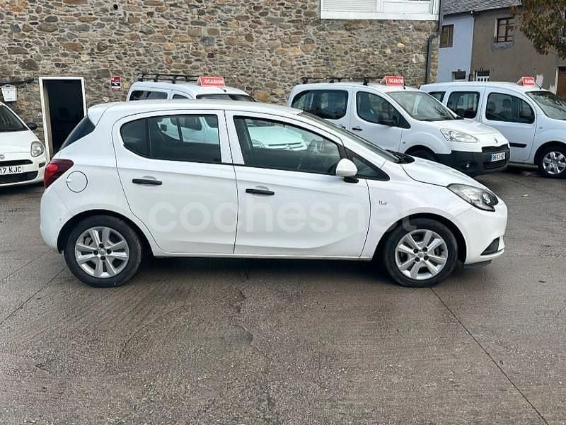 Usado Opel Corsa Expression 75 CV (55 kW) 2016 Blanco Berlina