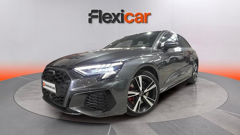 Usado Audi A3 Premium 245 CV (180 kW) 2023 Gris Berlina
