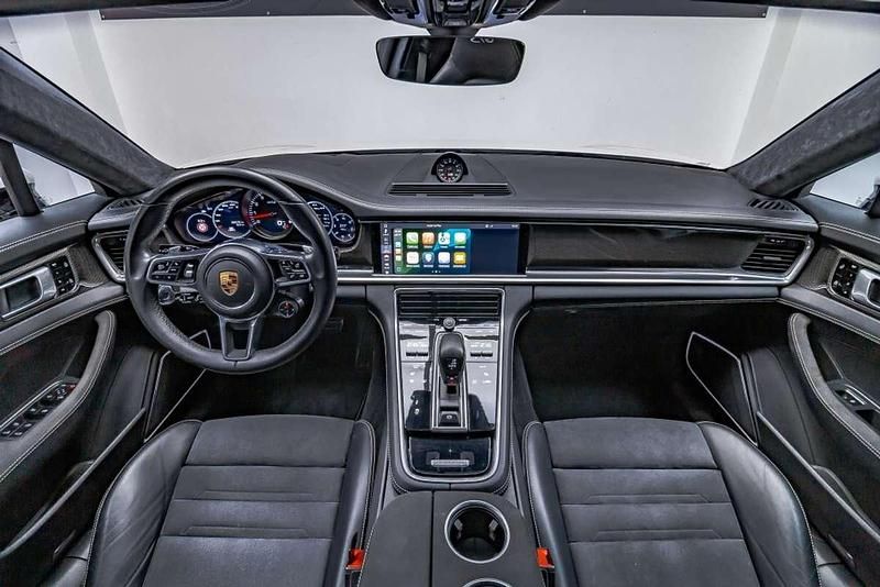 Usado Porsche Panamera Sport Turismo 460 CV (338 kW) 2019 Gris Familiar