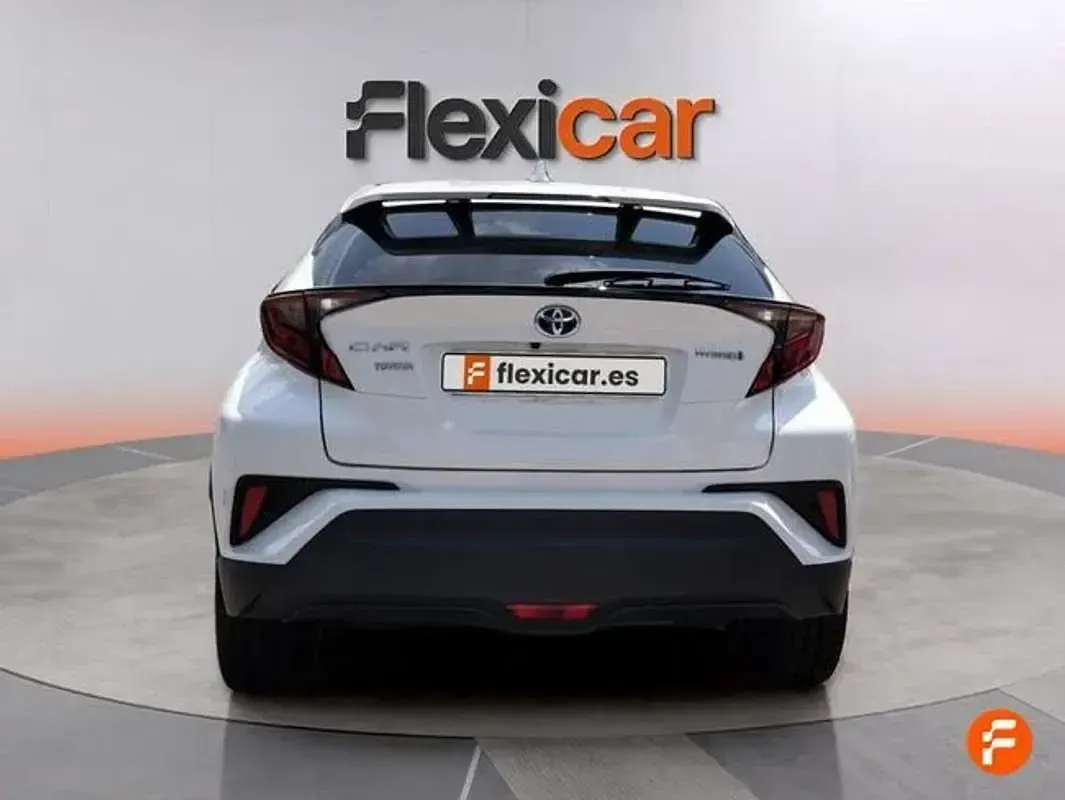 Usado Toyota C-HR Advance 122 CV (89 kW) 2022 Blanco SUV