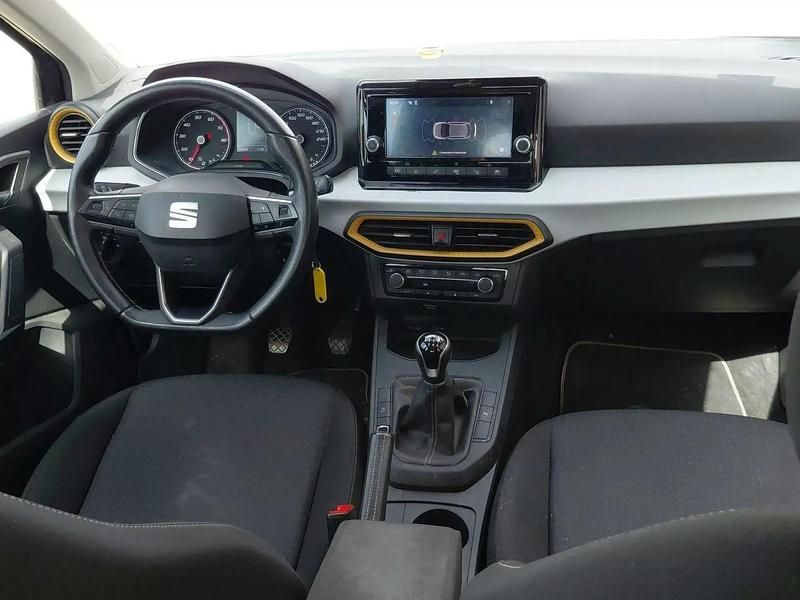 Usado Seat Ibiza Style Plus 110 CV (80 kW) 2021 Utilitario