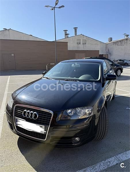 Usado Audi A3 Ambition 125 CV (91 kW) 2008 Negro Utilitario
