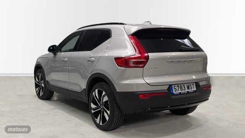 Usado Volvo XC40 Plus 2024 Plateado SUV