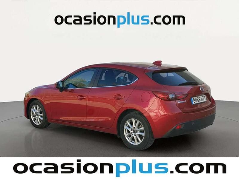 Usado Mazda 3 Style 101 CV (74 kW) 2013 Rojo Utilitario