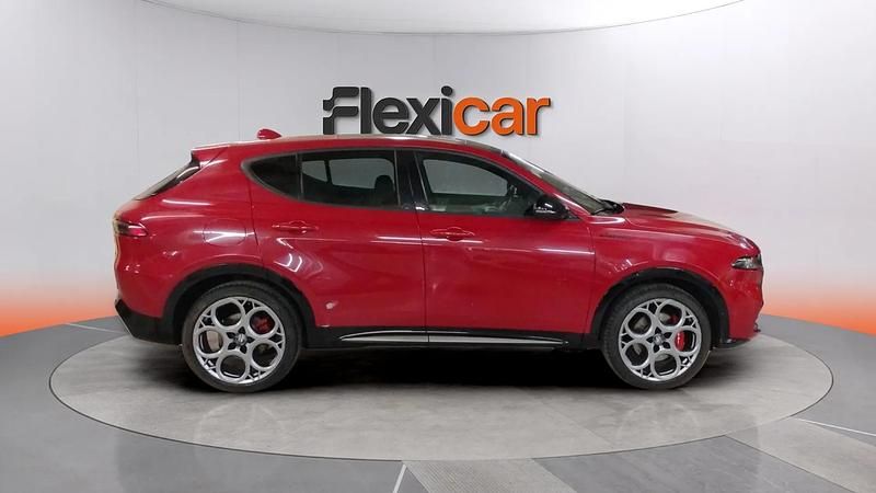 Usado Alfa Romeo Tonale Edizione Speciale 280 CV (205 kW) 2023 Rojo SUV