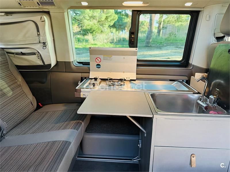 Usado VW California Beach 150 CV (110 kW) 2023 Marrón Van