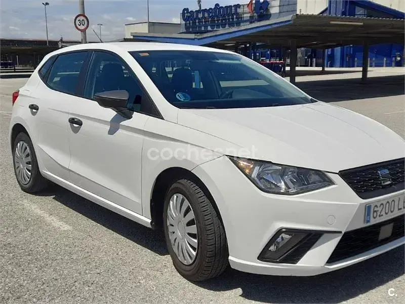Usado Seat Ibiza Reference 90 CV (66 kW) 2019 Blanco Utilitario