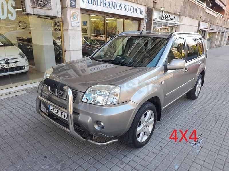 Beige Usado 2006 Nissan X-Trail SUV | 8990 € (Un poco caro) - Imagen 1/4