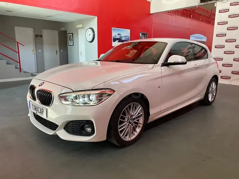 Usado BMW 118 150 CV (110 kW) 2018 Blanco Berlina