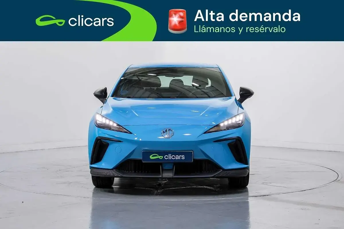 Usado MG MG4 EV 125 kW (170 CV) 2023 Azul Utilitario