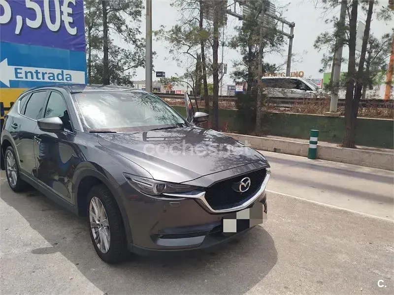 Usado Mazda CX-5 165 CV (121 kW) 2019 Gris / plata SUV