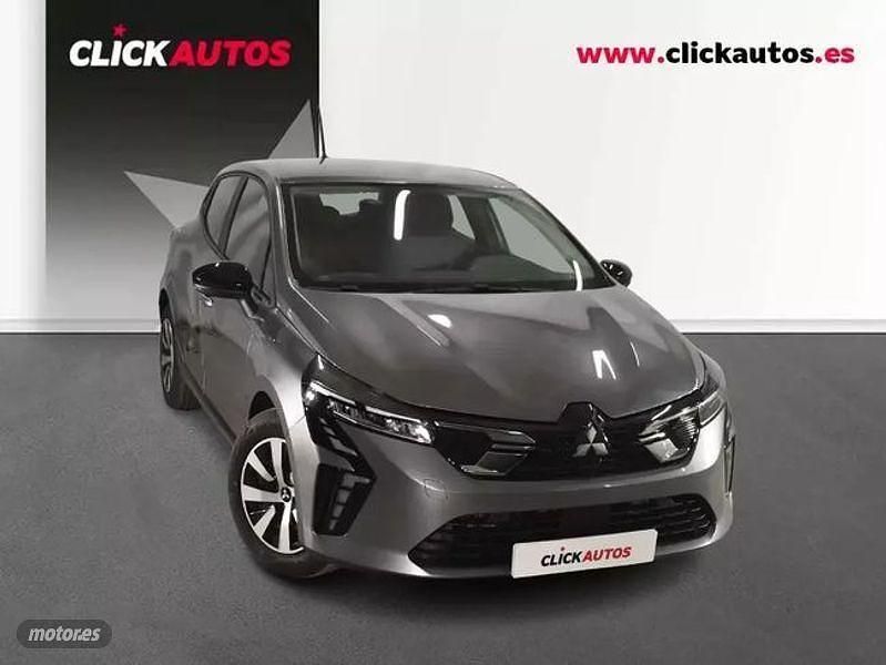 Usado Mitsubishi Colt Motion 90 CV (66 kW) 2025 Gris Utilitario