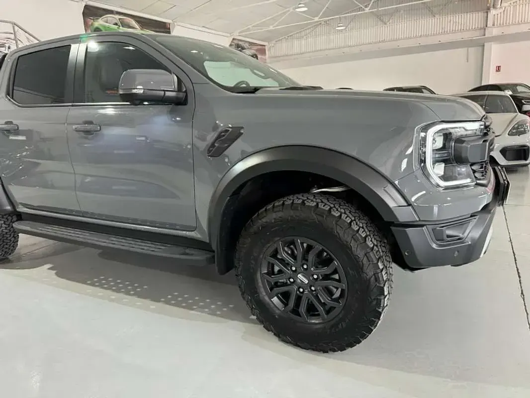 Usado Ford Ranger Raptor 211 CV (155 kW) 2024 Gris Pickup/Camioneta