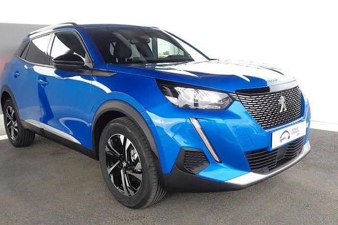 Usado Peugeot 2008 Allure 100 CV (73 kW) 2022 SUV