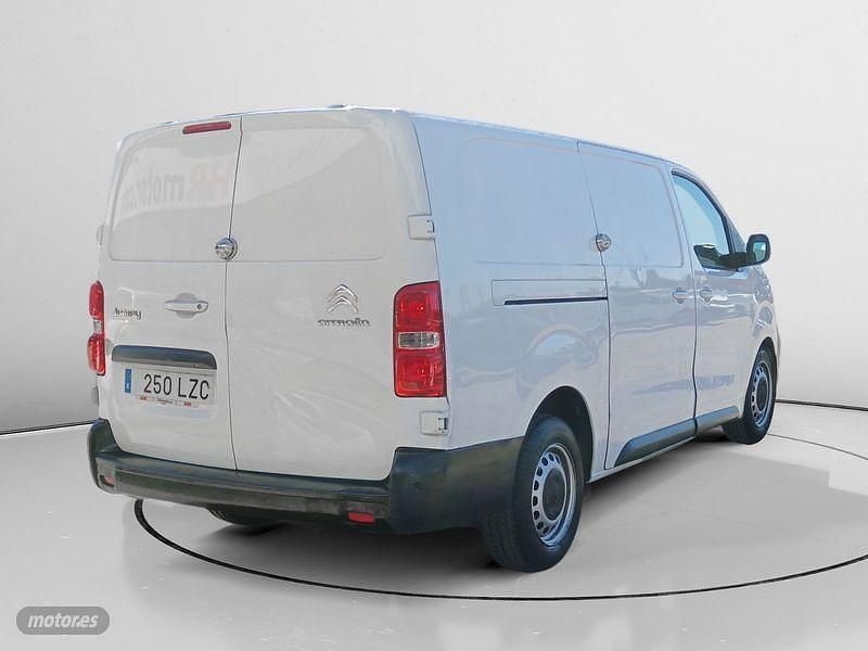 Käytetty Citroën Jumpy 102 HP (75 kW) 2021 Valkoinen Tila-auto