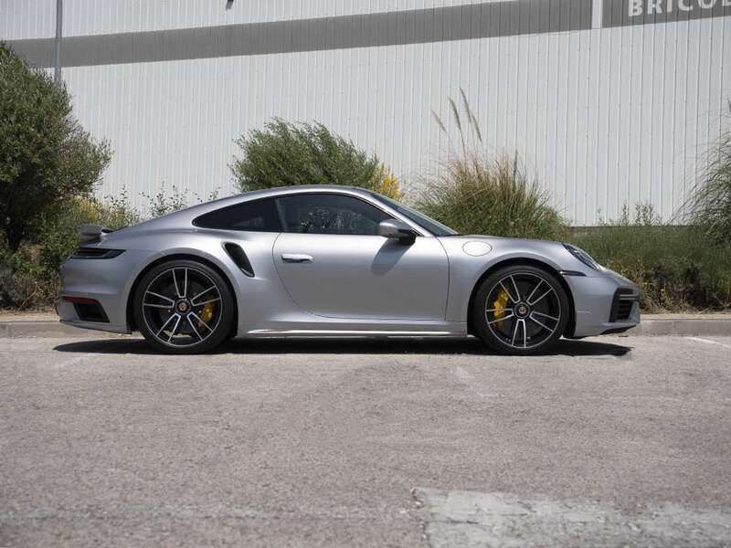 Plateado Usado 2024 Porsche 992 Coupe | 299.990 € - Imagen 1/4
