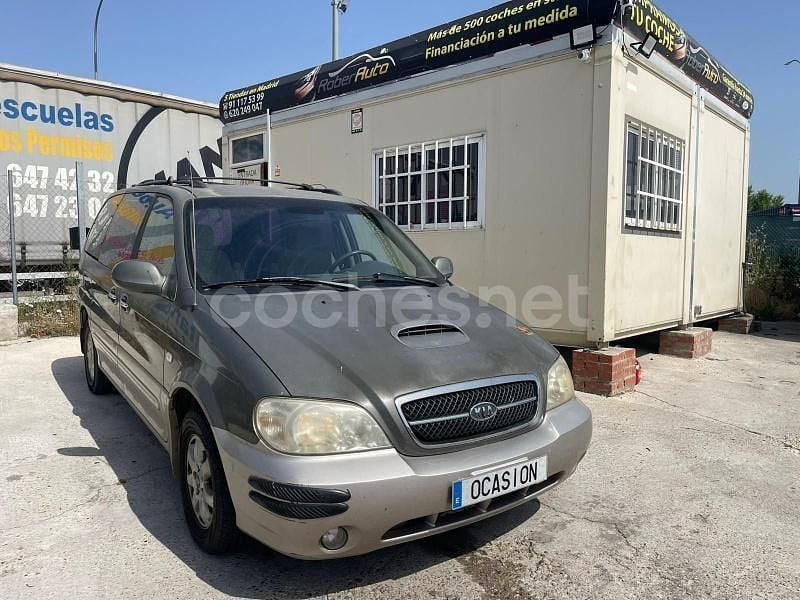 Gris / plata Usado 2006 Kia Carnival EX Monovolumen | 2699 € (Super precio) - Imagen 1/4