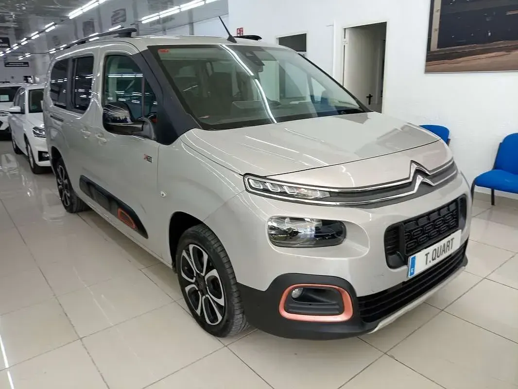 Usado Citroën e-Berlingo Shine 131 CV (96 kW) 2019 Gris Familiar