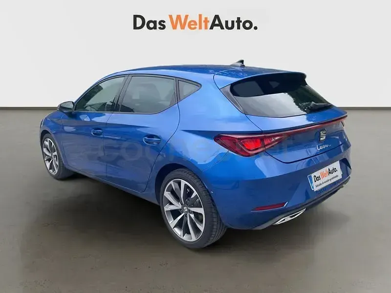 Begagnad Seat Leon FR 116 HK (85 kW) 2025 Blå Sedan