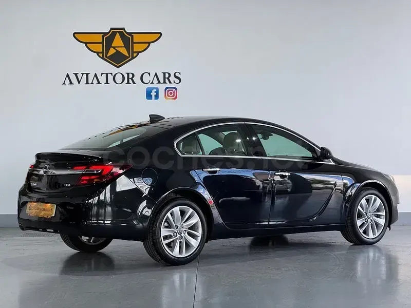 Usado Opel Insignia Excellence 170 CV (125 kW) 2016 Negro Berlina