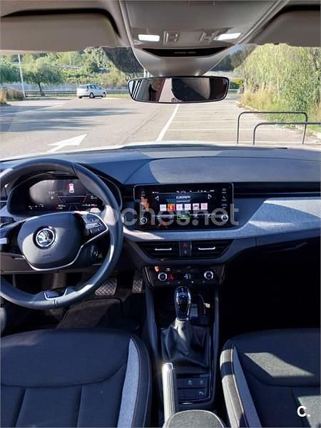 Usado Skoda Kamiq Selection 115 CV (84 kW) 2024 Blanco SUV