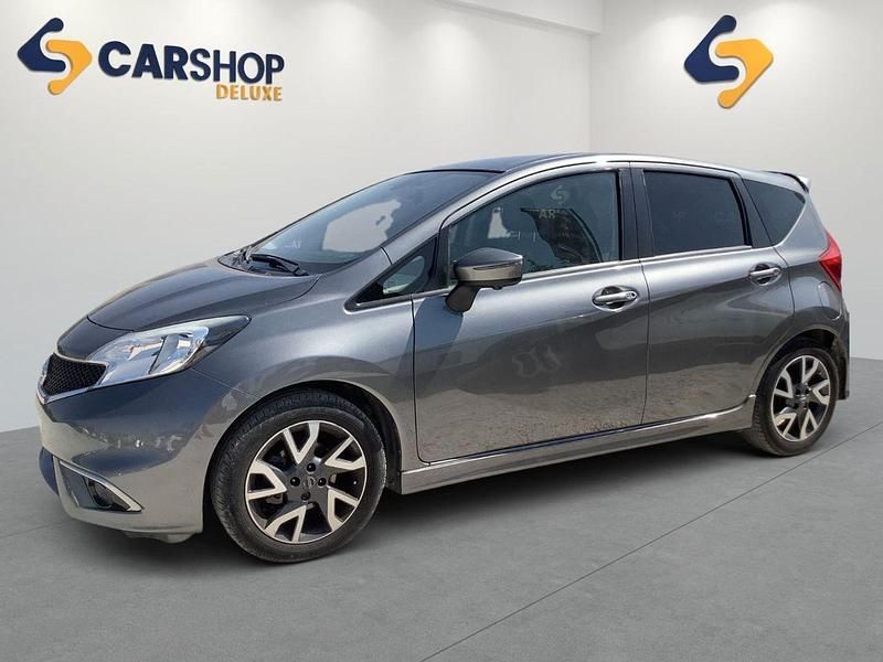 Usado Nissan Note Pack 90 CV (66 kW) 2015 Gris / plata Berlina