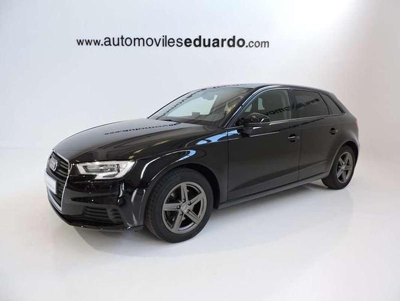 Negro Usado 2019 Audi A3 Sportback Proline Utilitario | 17.500 € (Buen precio) - Imagen 1/4